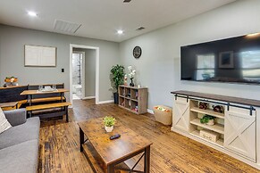 Walk to East Texas A&m! Home w/ Pet-friendly Yard