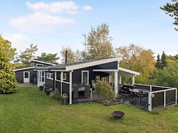 5 Star Holiday Home in Ebeltoft