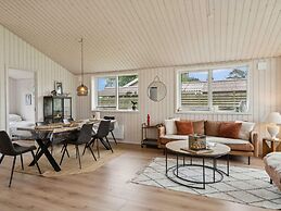 5 Star Holiday Home in Stroby