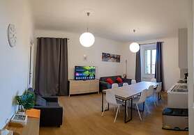[Modern] 2BR/2BA • Metro Access • 12min Duomo