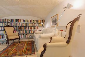 L'angolo del Libro by Wonderful Italy