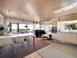 5 Star Holiday Home in Roslev