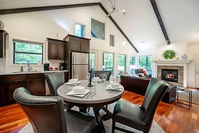 Silverbrook Cabin for 4
