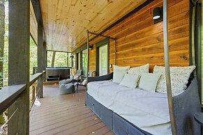 Silverbrook Cabin for 4
