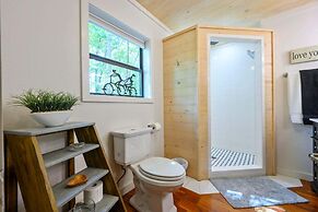 Silverbrook Cabin for 4