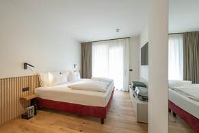 ETRA suites & apartments