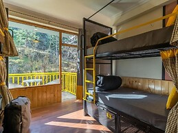 The Hosteller Manali, Old Manali
