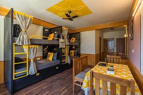 The Hosteller Manali, Old Manali