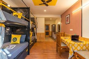 The Hosteller Manali, Old Manali