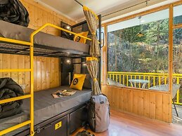 The Hosteller Manali, Old Manali