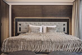 Chalet Ischgl - Modern Luxury Residences