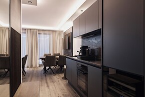 Chalet Ischgl - Modern Luxury Residences