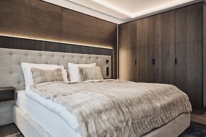 Chalet Ischgl - Modern Luxury Residences
