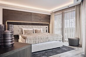 Chalet Ischgl - Modern Luxury Residences