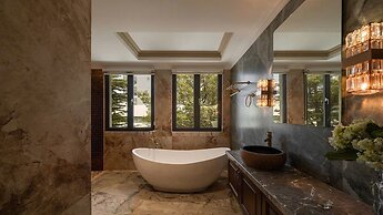 Villa Harmony 9 bedrooms