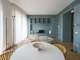 Design Flat W/terrace, Porta Nuova