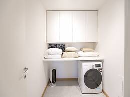Design Flat W/terrace, Porta Nuova