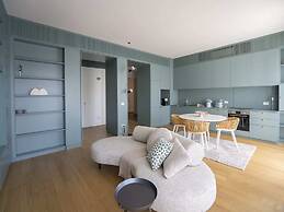 Design Flat W/terrace, Porta Nuova