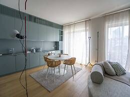 Design Flat W/terrace, Porta Nuova