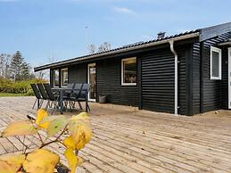 5 Star Holiday Home in Frederikshavn