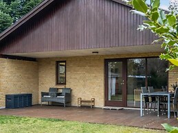 5 Star Holiday Home in Vaeggerlose