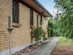 5 Star Holiday Home in Vaeggerlose