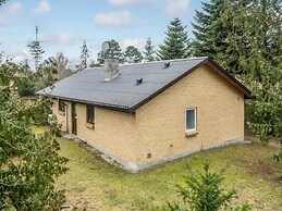 5 Star Holiday Home in Vaeggerlose