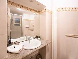 Chic Apartment in Cental Milan