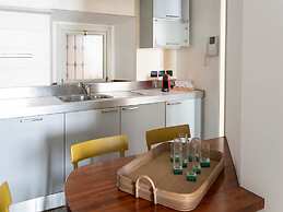 Chic Apartment in Cental Milan