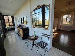 Lavish Villa With Spa, Pool, Turkish Bath