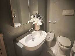 Stylish Apartment in Sempione