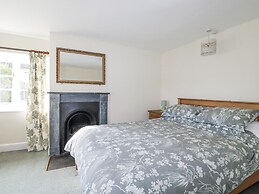Tresarrett Manor