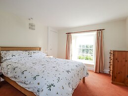 Tresarrett Manor