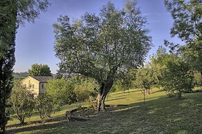 Villa Glicini - Delightful Cottage With Pool