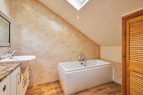 Host Stay The Station Cottage