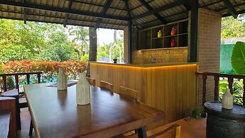 Mango Lantern Villa By Mirth Kollam