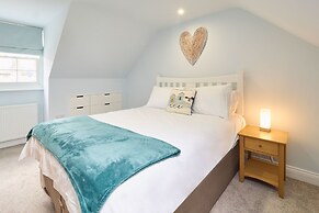 Host Stay Aurora