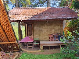 Ciwidey Jungle Camp & Villa