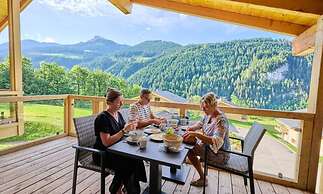 Apartment Near Lake Geneva With Jacuzzi