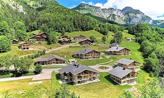 Apartment Near Lake Geneva With Jacuzzi