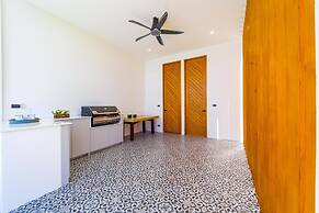 Luxury Large 3 Bedroom Pool Villa (KH-C5)