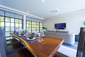 Luxury Large 3 Bedroom Pool Villa (KH-C5)