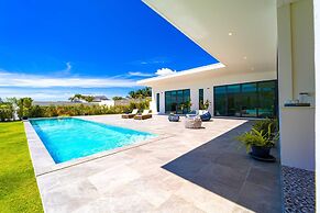 Luxury Large 3 Bedroom Pool Villa (KH-C5)