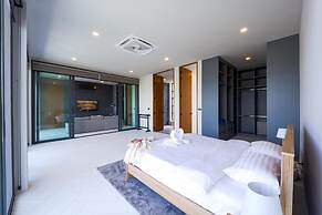 Luxury Large 3 Bedroom Pool Villa (KH-C5)