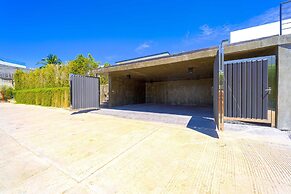 Luxury Large 3 Bedroom Pool Villa (KH-C5)