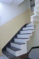 Hotel Paras Stay