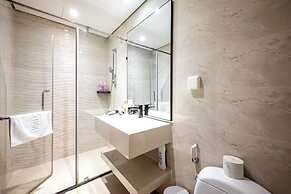 Luxeasy Style Landmark 81