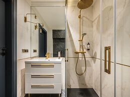 Art Palace by Fragola Collection