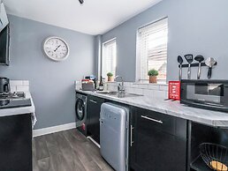 127 Bellhouse Way