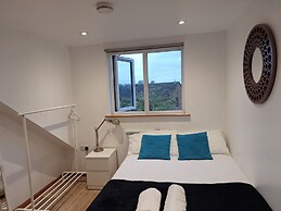 A Quiet House in a Nice Area